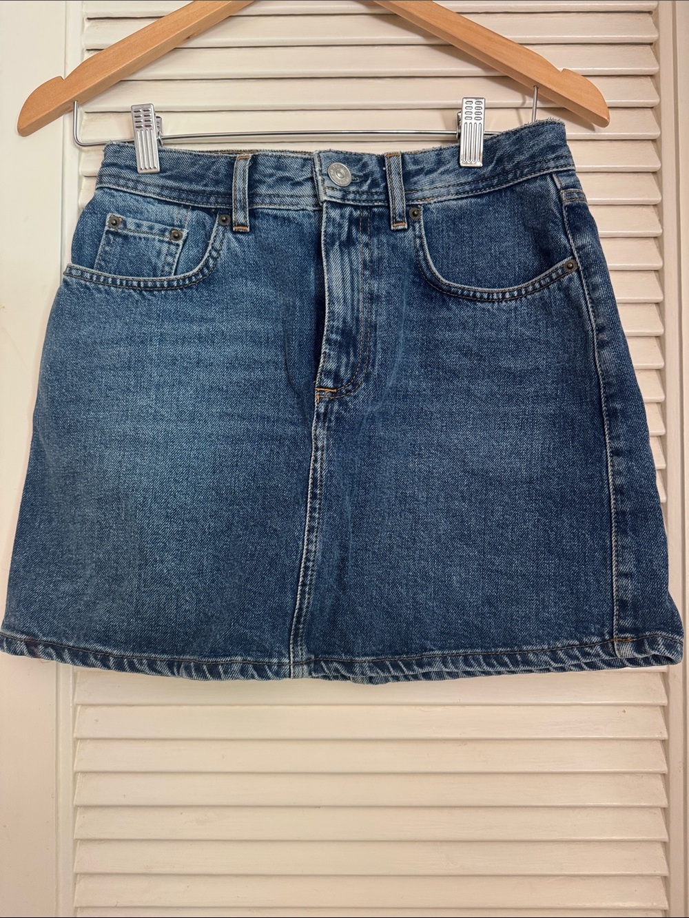 BDG Women's Light Wash Blue Denim Jeans skirt